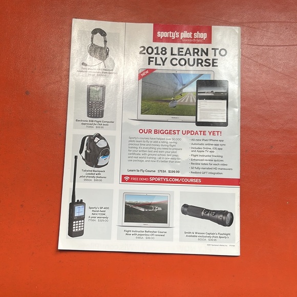 Flight Training Magazine December 2017 - Picture 4 of 7